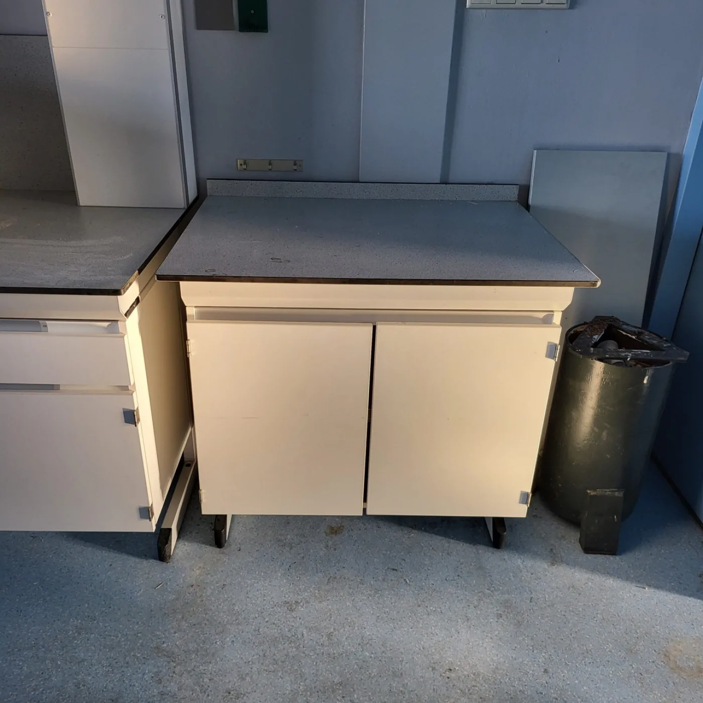 2062 – Used S+B Laboratory wall table (100 cm) - 2