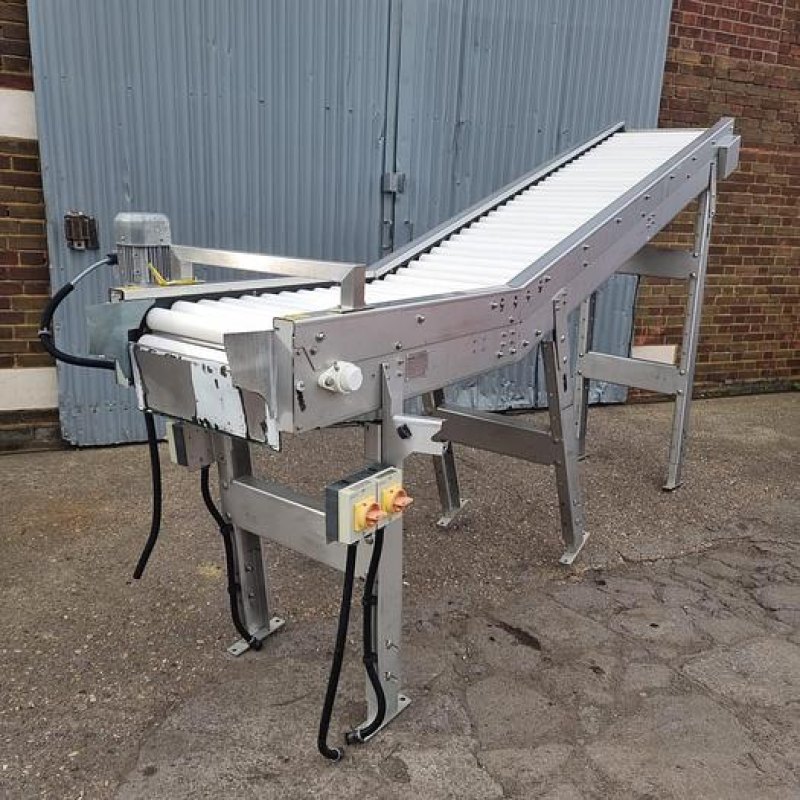 Incline Roller Conveyor