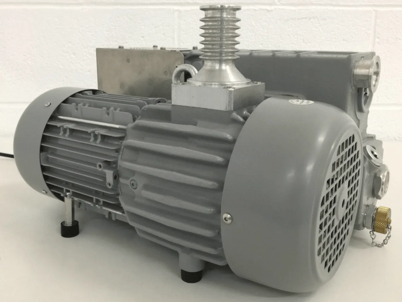Agilent MS40+ 949-9225 Rotary Vane Pump - 2