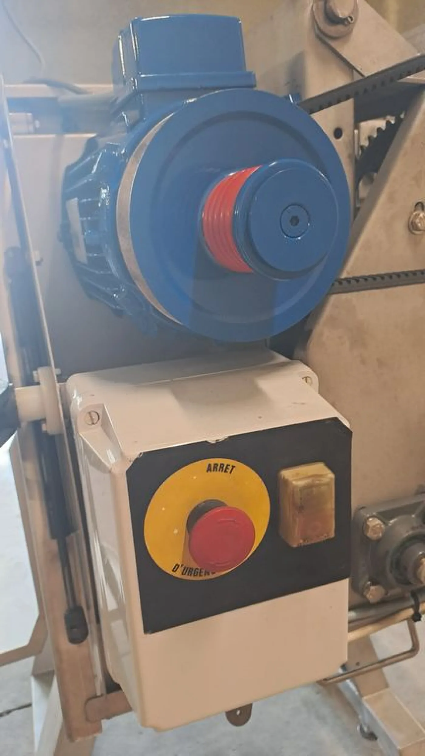 DESTEMMER-CRUSHER BUCHER/VASLIN BRABD, MODEL DELTA 2, SECOND-HAND MACHINE - 3