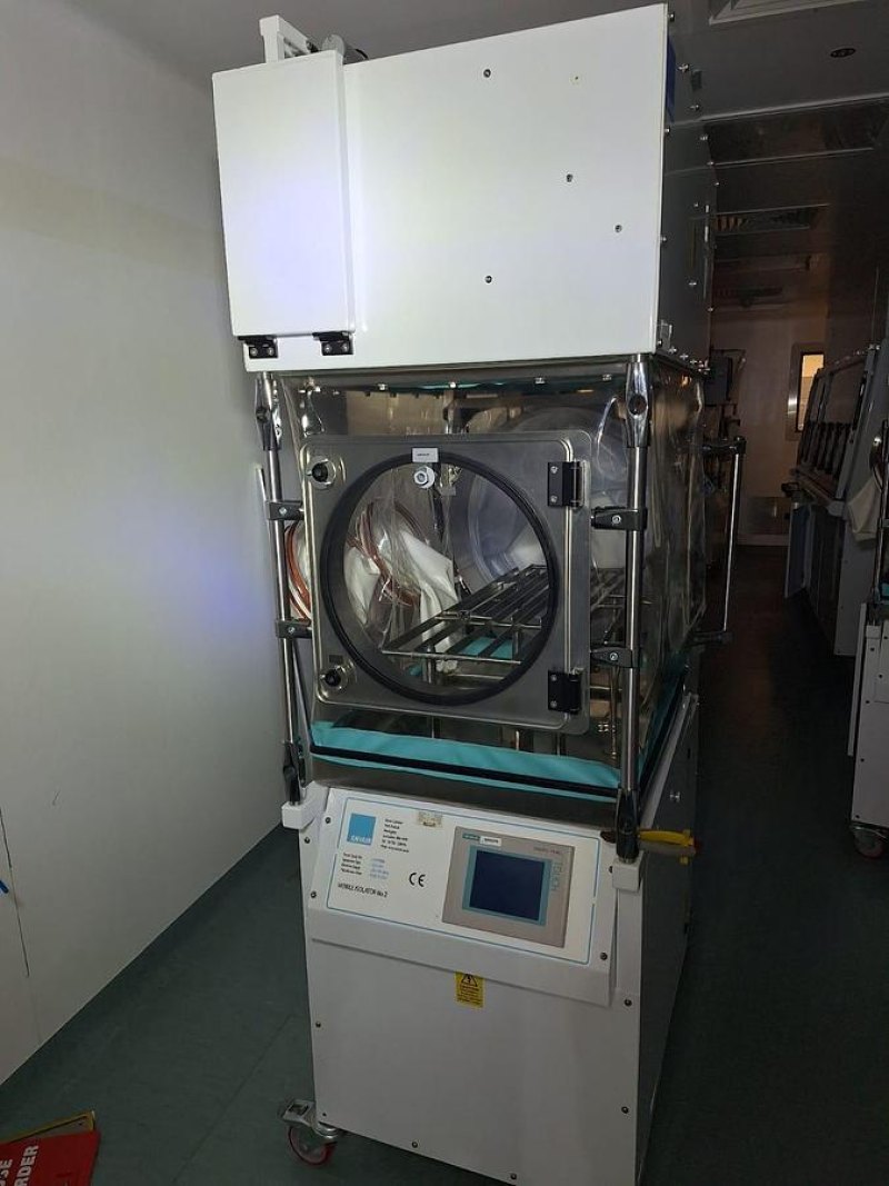 Envair ISO1 -304 Mobile Isolator safety cabinet