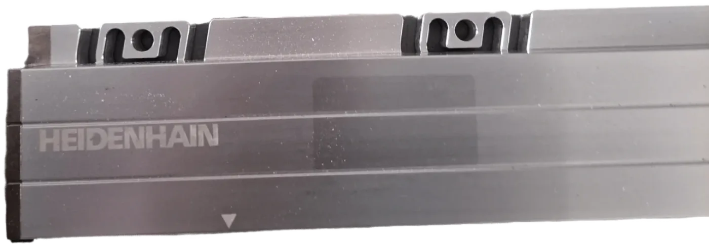 Heidenhain Absolutes gekapseltes Längenmessgerät ML840mm - 2