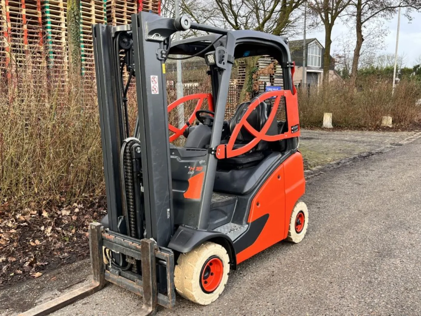 Linde H18T-01 - 2