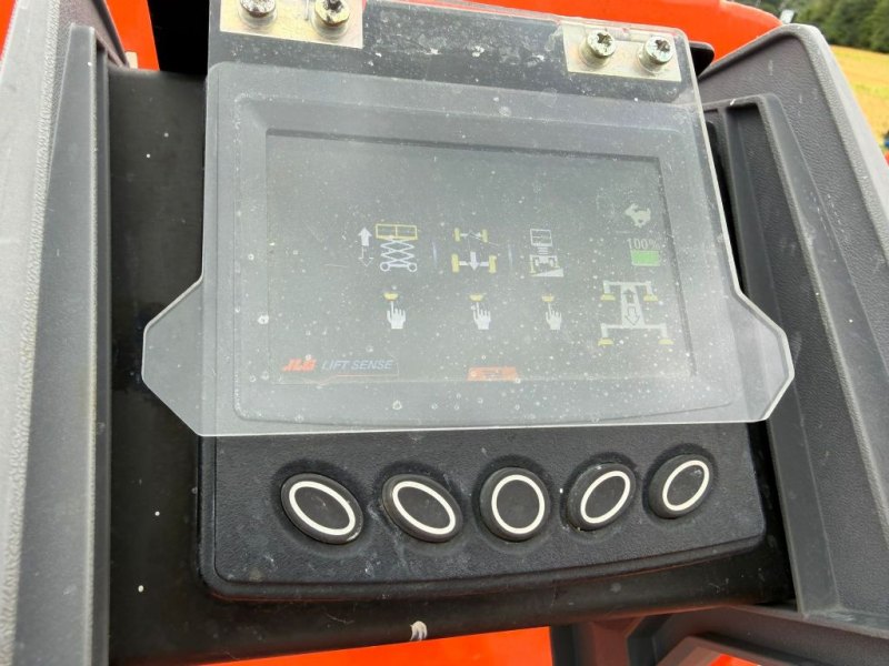 JLG ERT4069