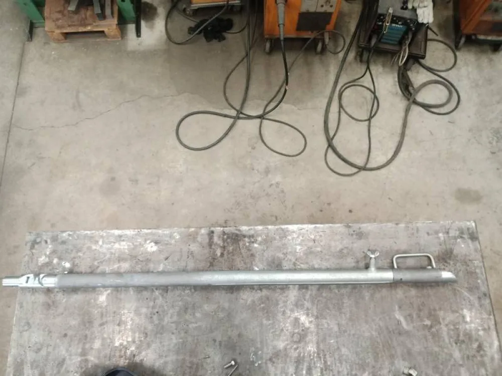 Articulated Telescopic Arm With Joints