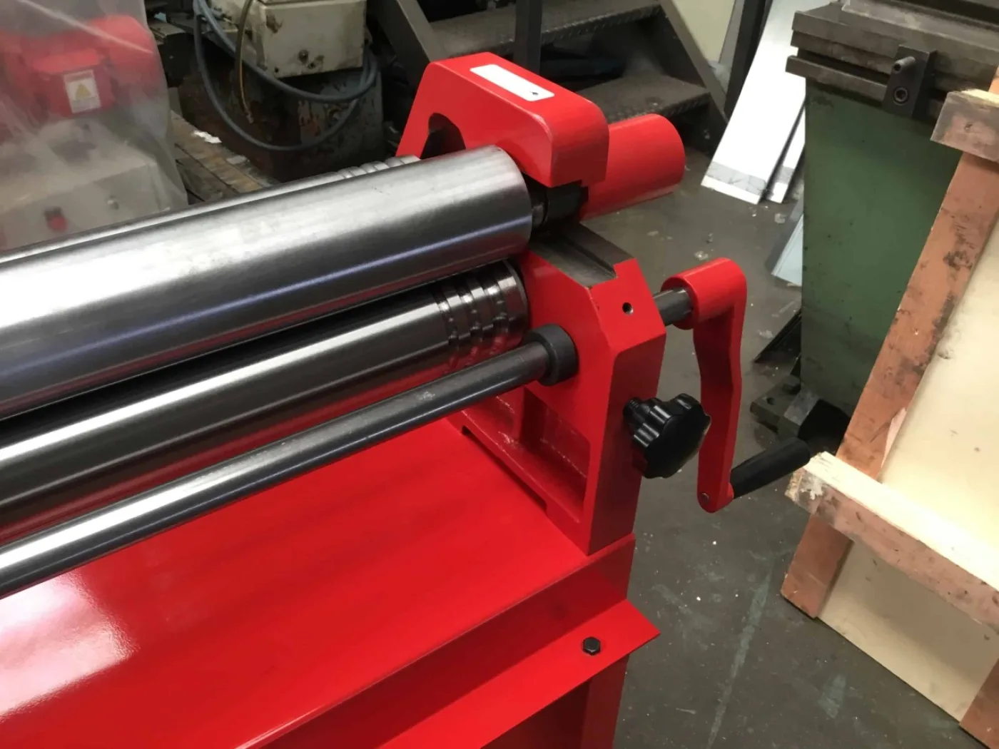 WNS Hand Bending Rolls 1300mm x 75mm x 1.5mm Capacity - WNS - W. Neal Services Ltd - 4