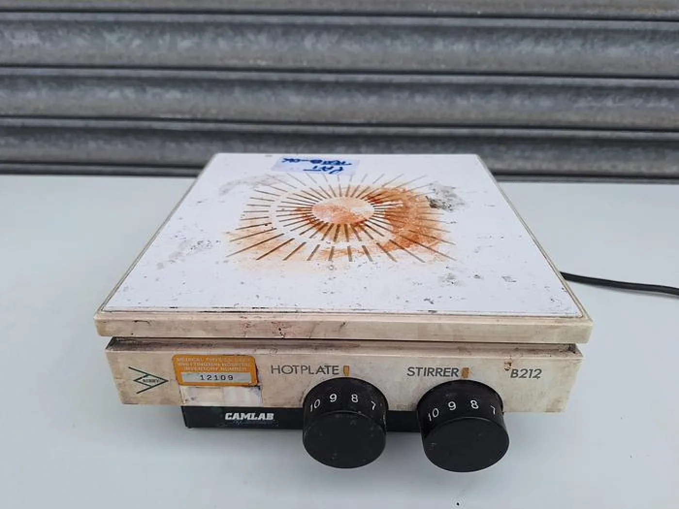 J.Bibby B212 Hotplate Magnetic Stirrer - 2