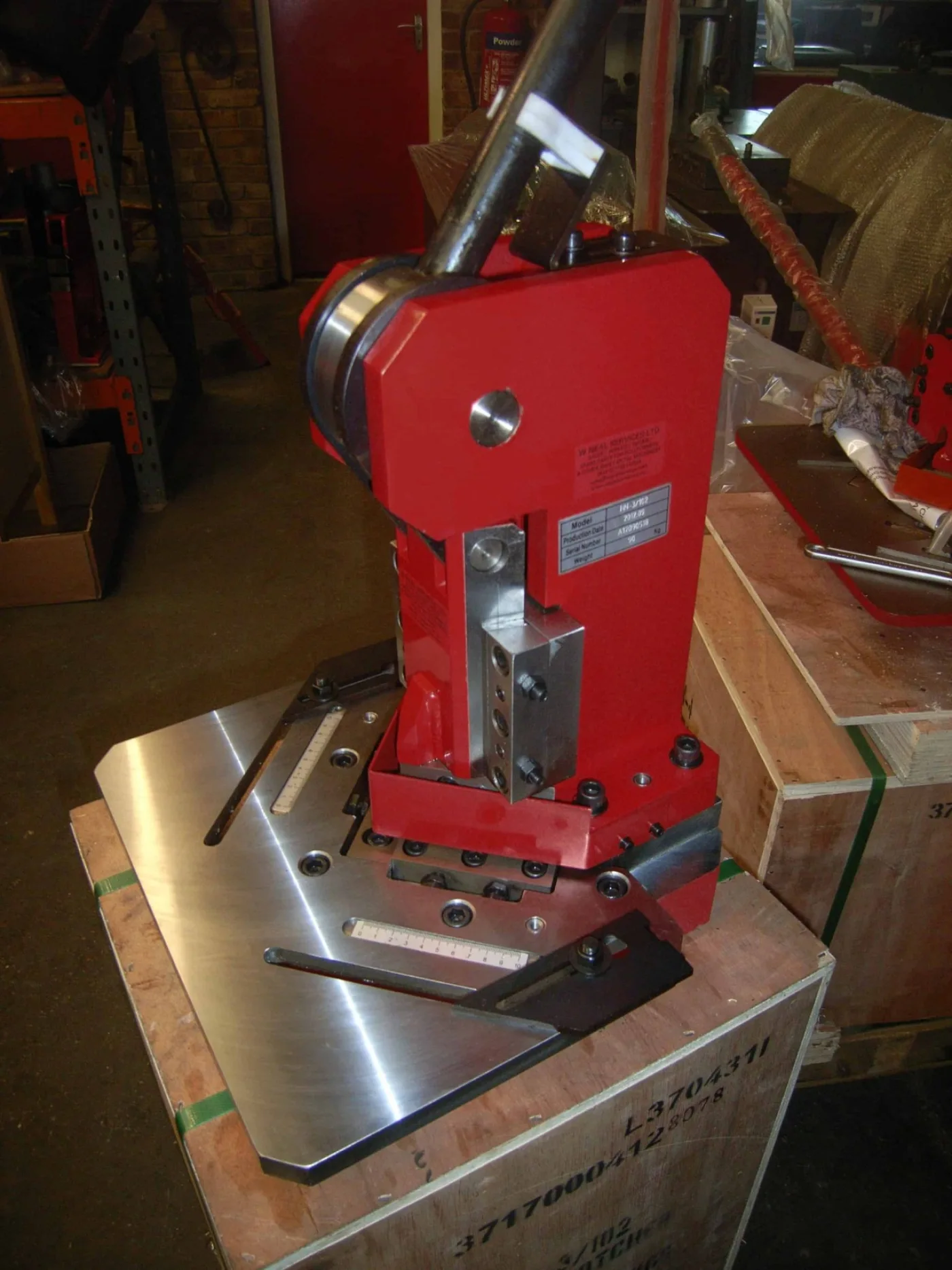 WNS Heavy Duty Corner Notcher 100mm - WNS - W. Neal Services Ltd - 4