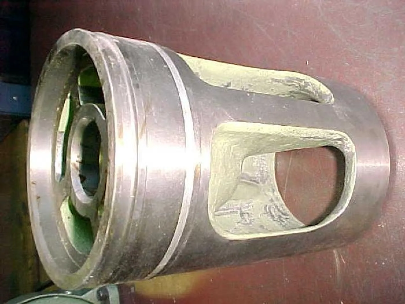 VALVE HOUSING DEUTZ BVM540 - 4