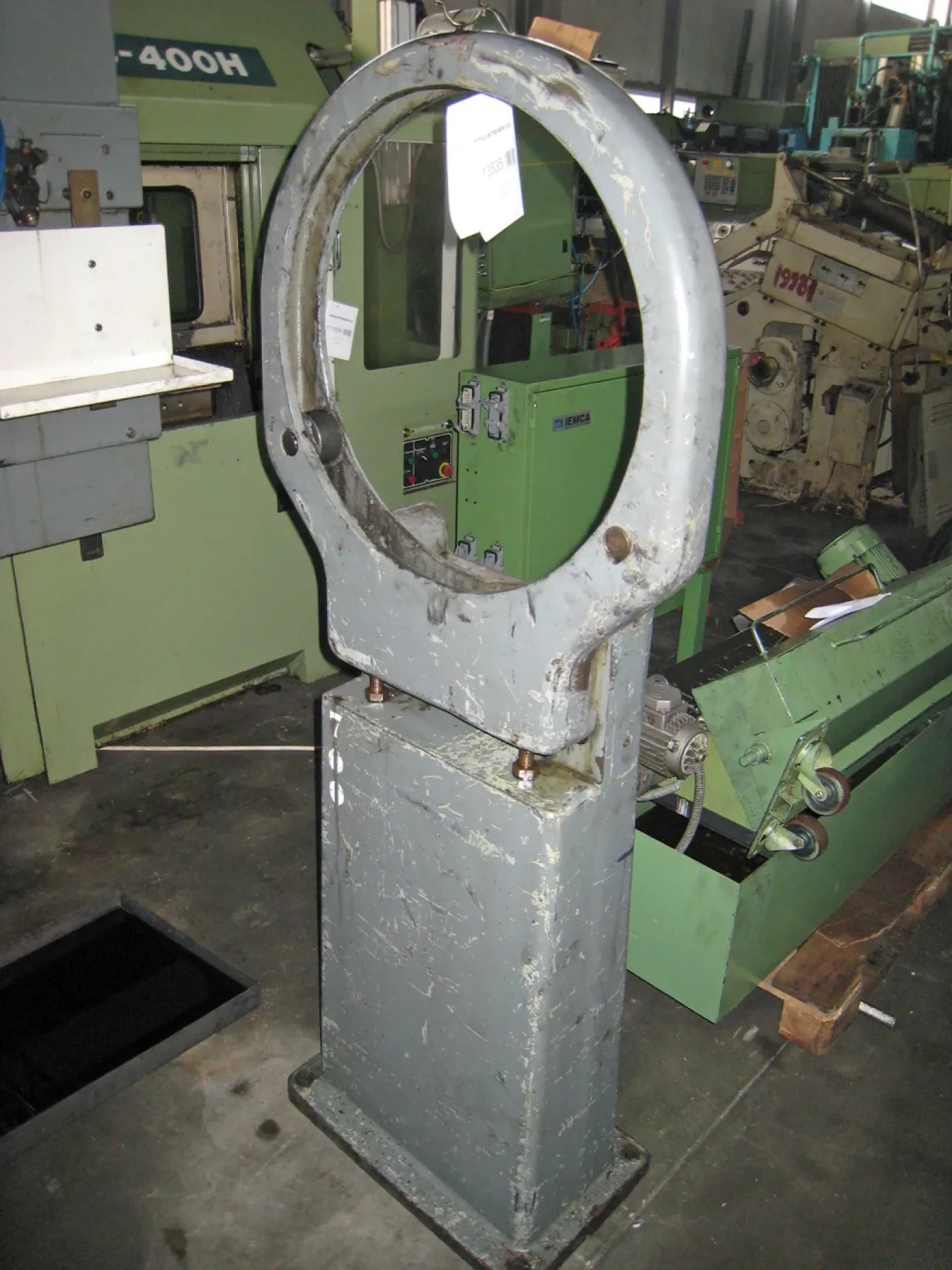 013835 - WICKMAN 1 3/4" - 8 - 6