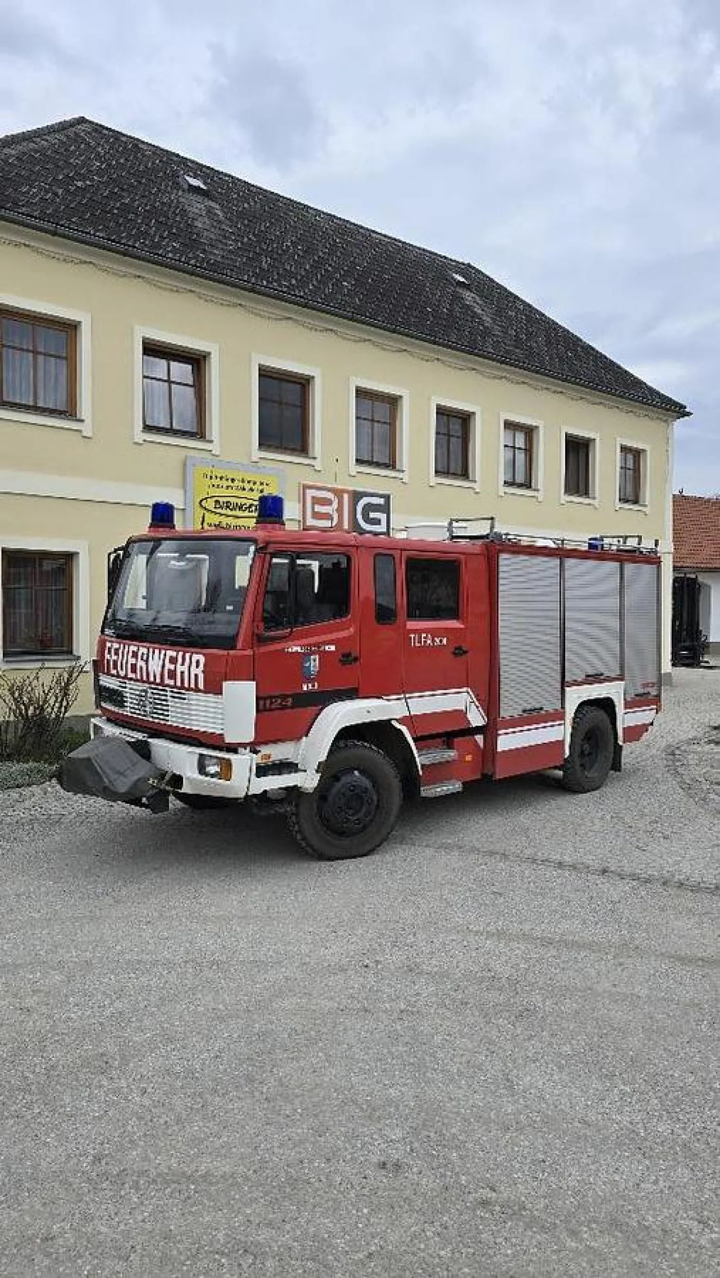 1993 Mercedes Benz 1124 AF Tanklöschfahrzeug - 1