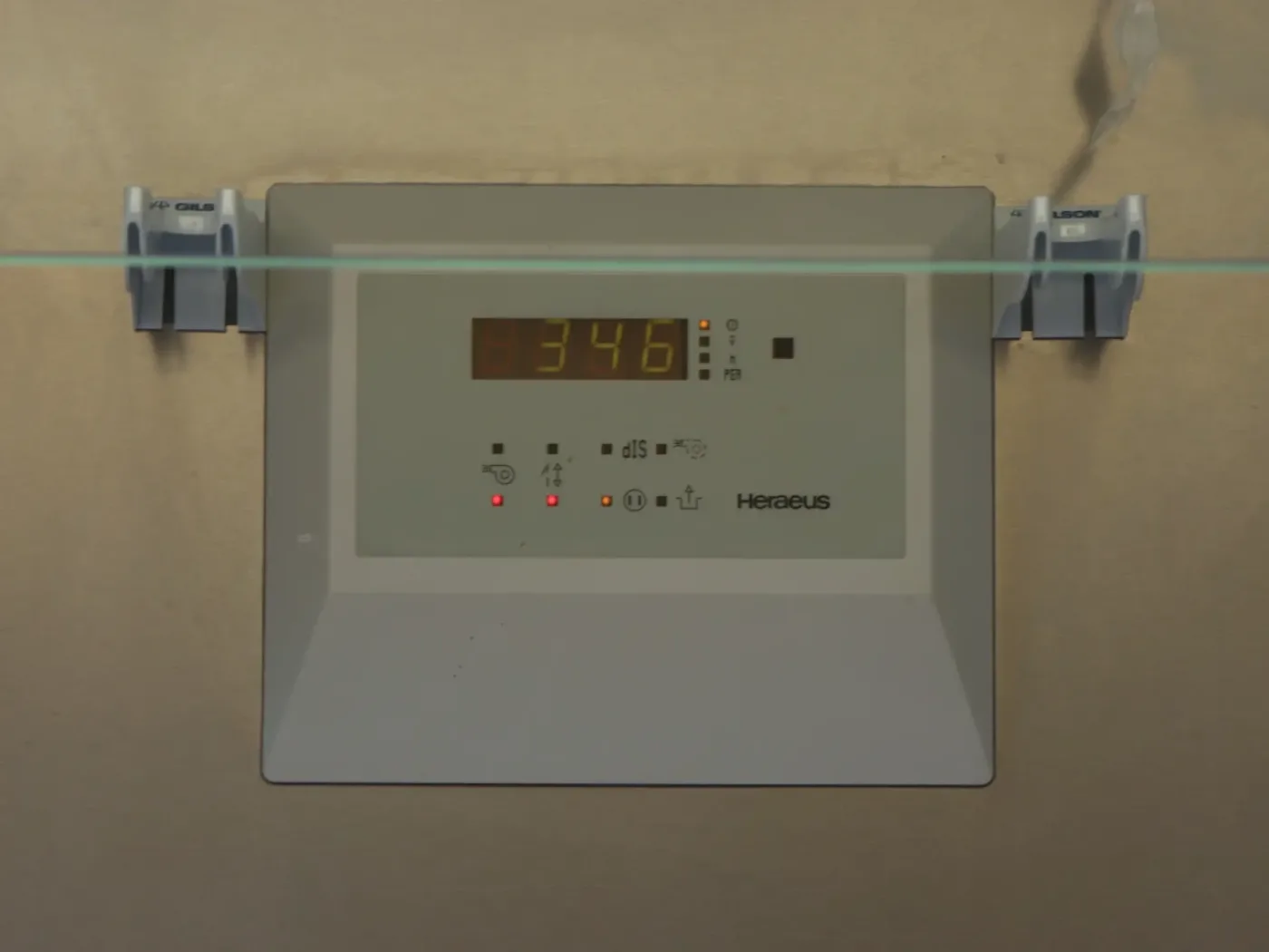 Thermo KS 15 HeraSafe Class II Safety Cabinet - 4