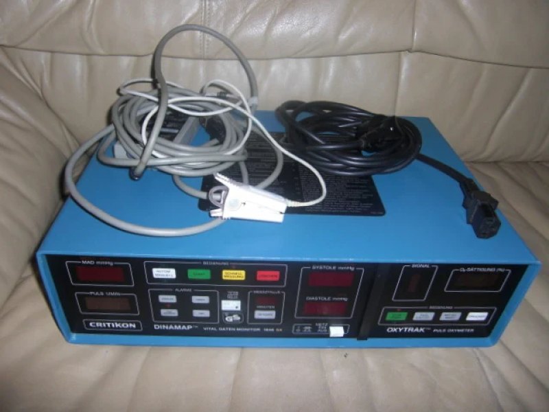 Criticon 1846 XS Spo2 Vitaldatenmonitor