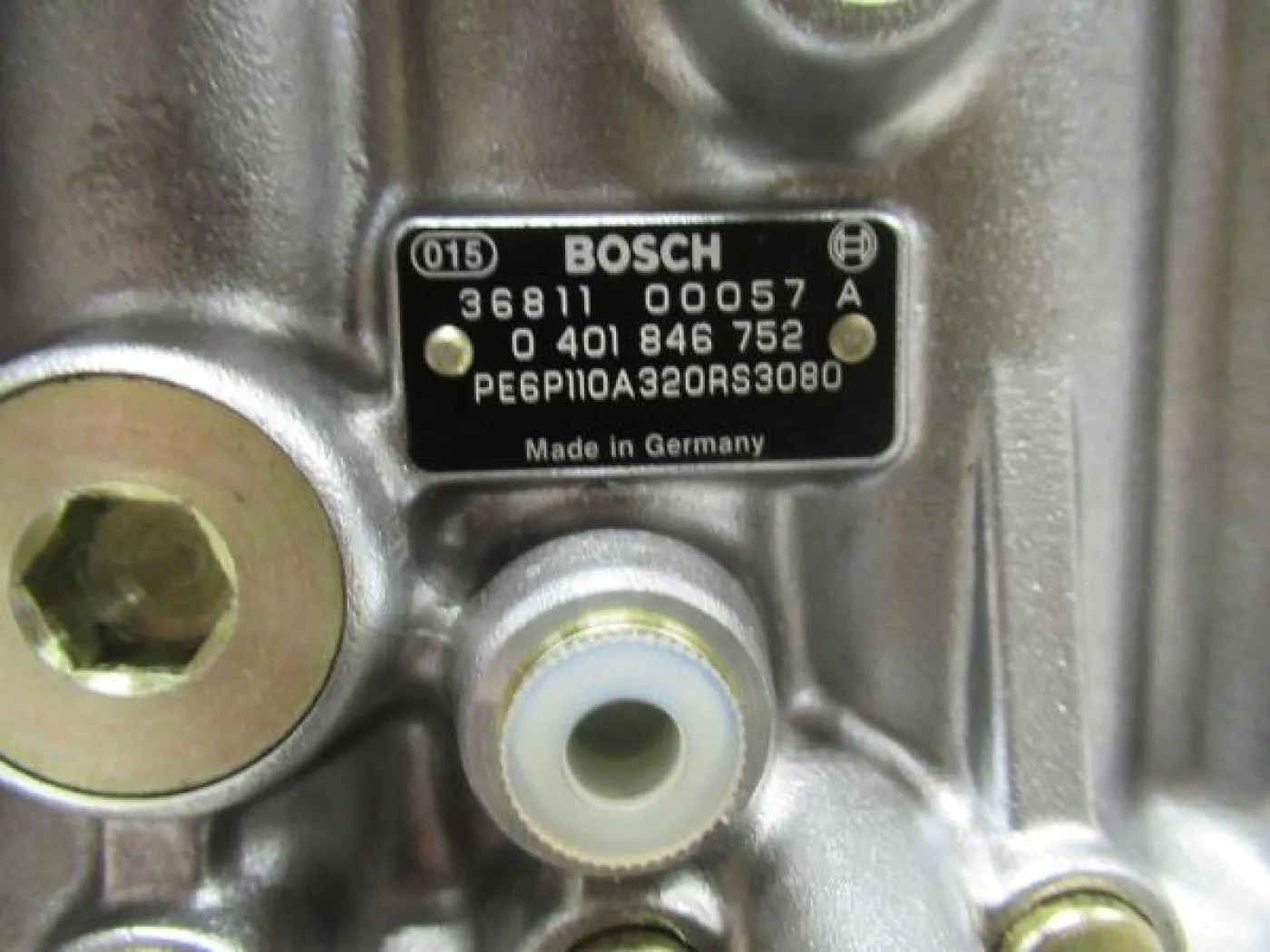 Brandstofpomp Volvo - 3