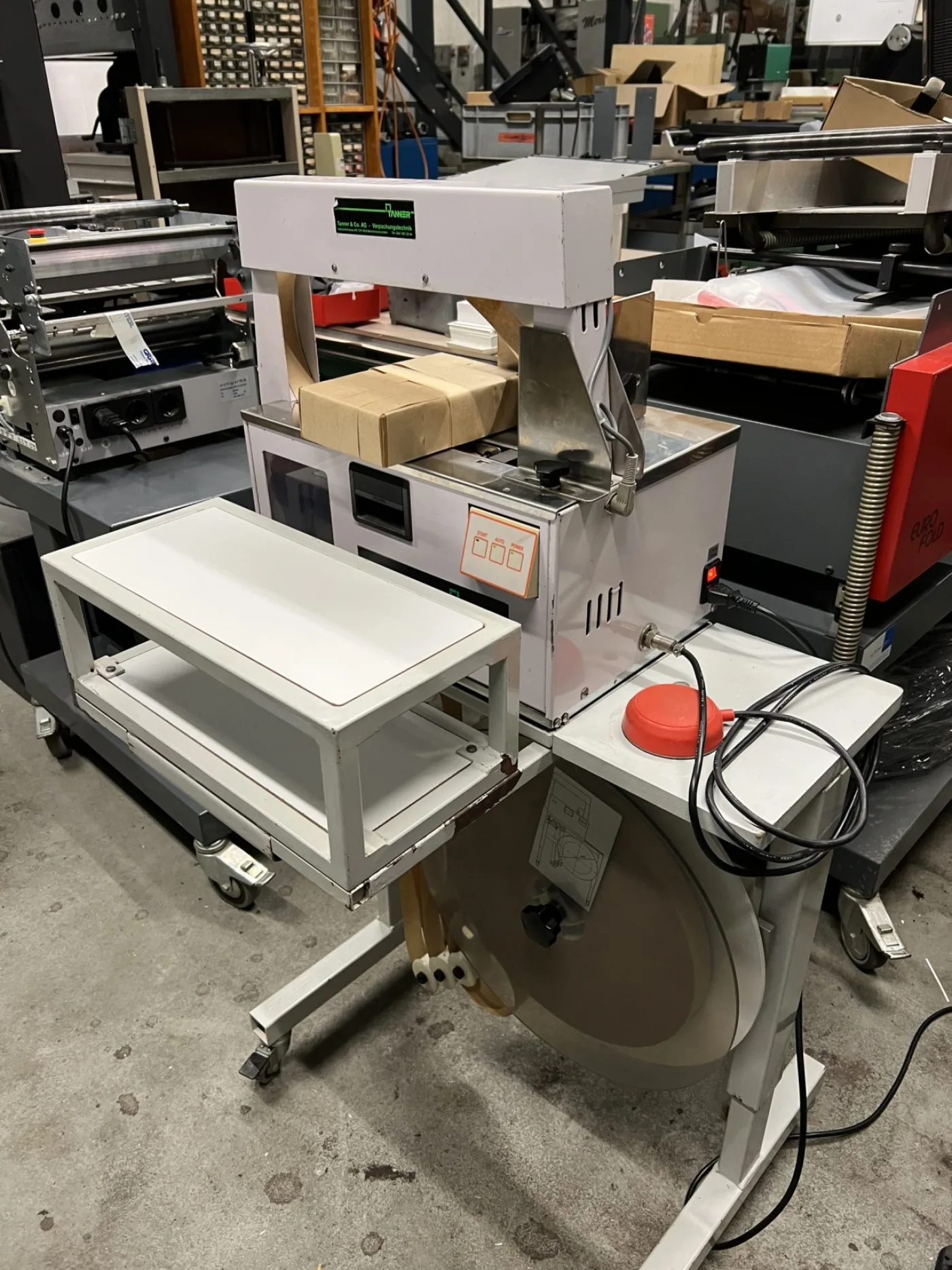 Banderoleuse TANNER COM JD-240F - 2