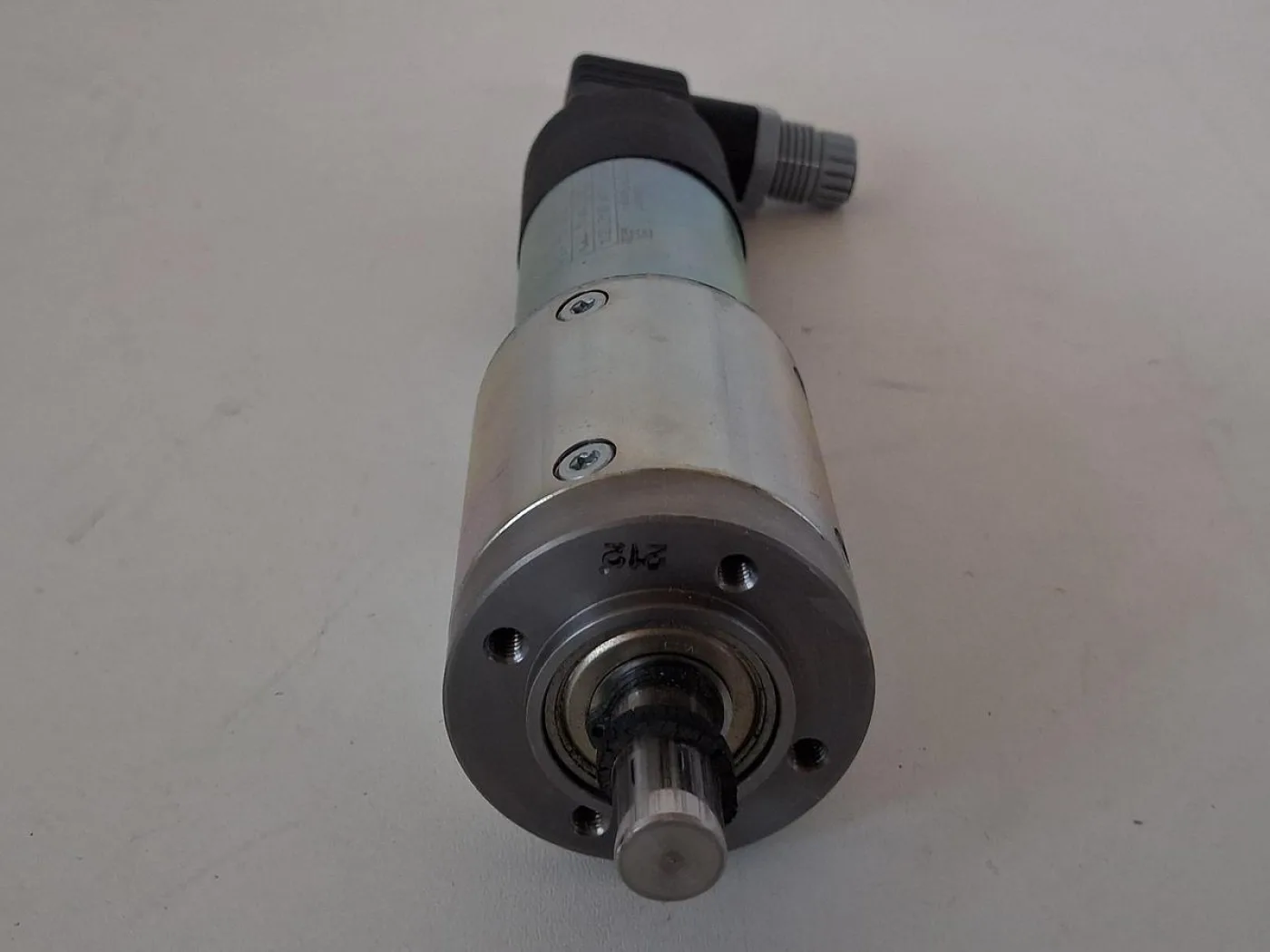 Dunkermotoren BG31X40 DC Motor with Gearhead - 3