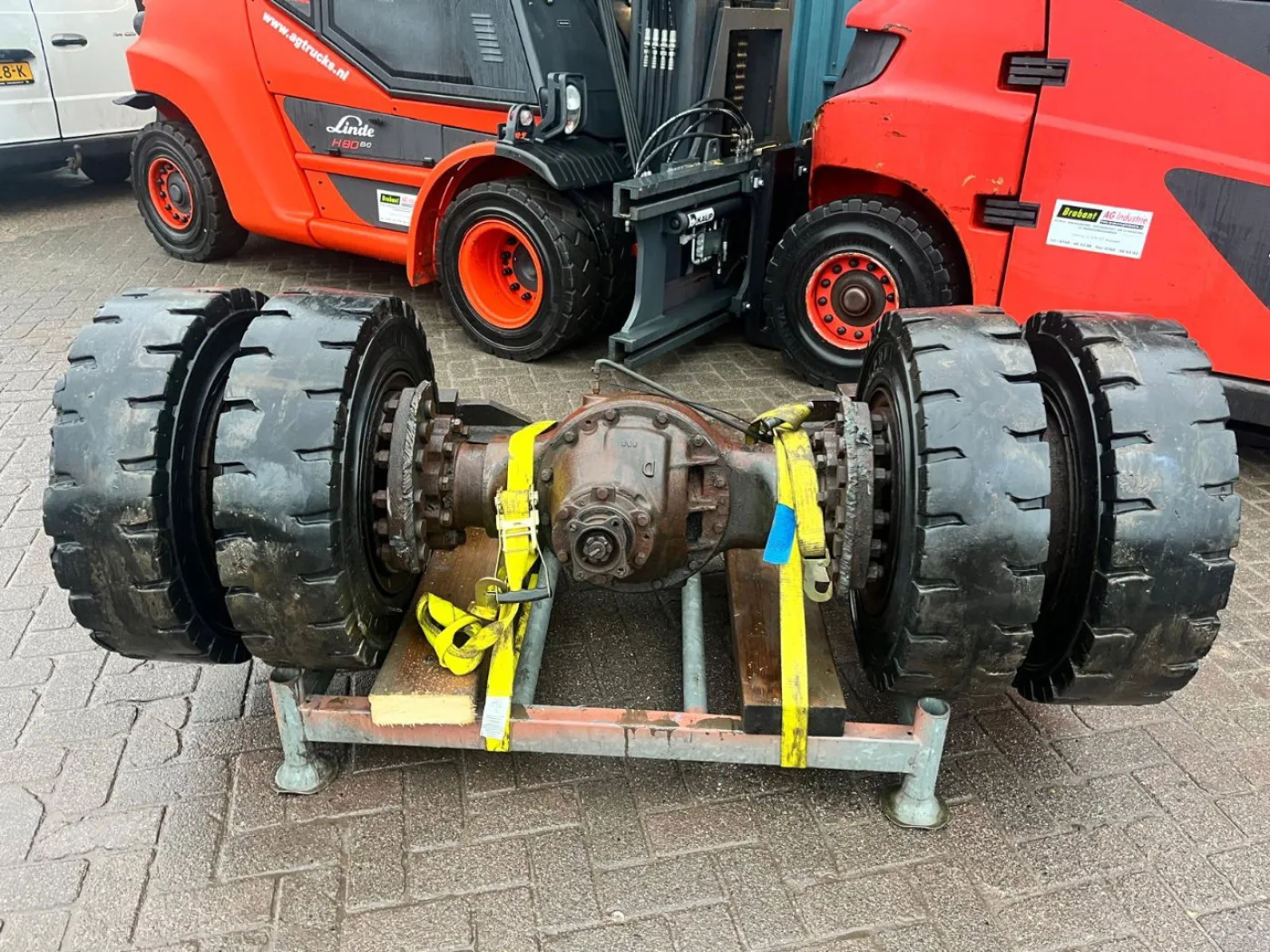 Nissan 7 ton - 4