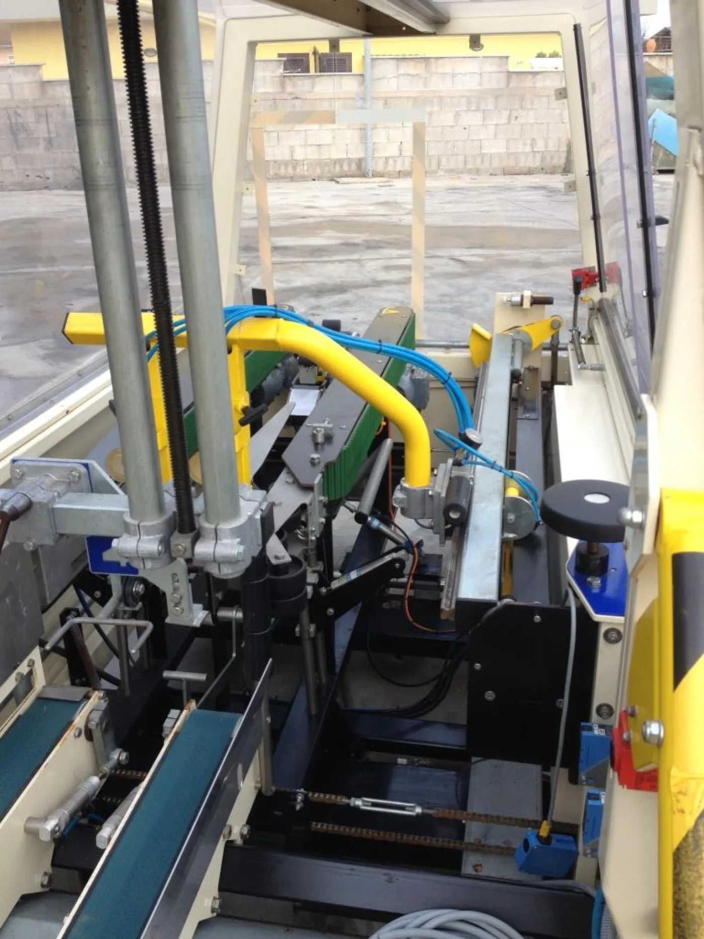 INCARTONATRICE NASTRATRICE – OK PACKAGING SYSTEMS – MOD. SUPERFORMER 1M - 3