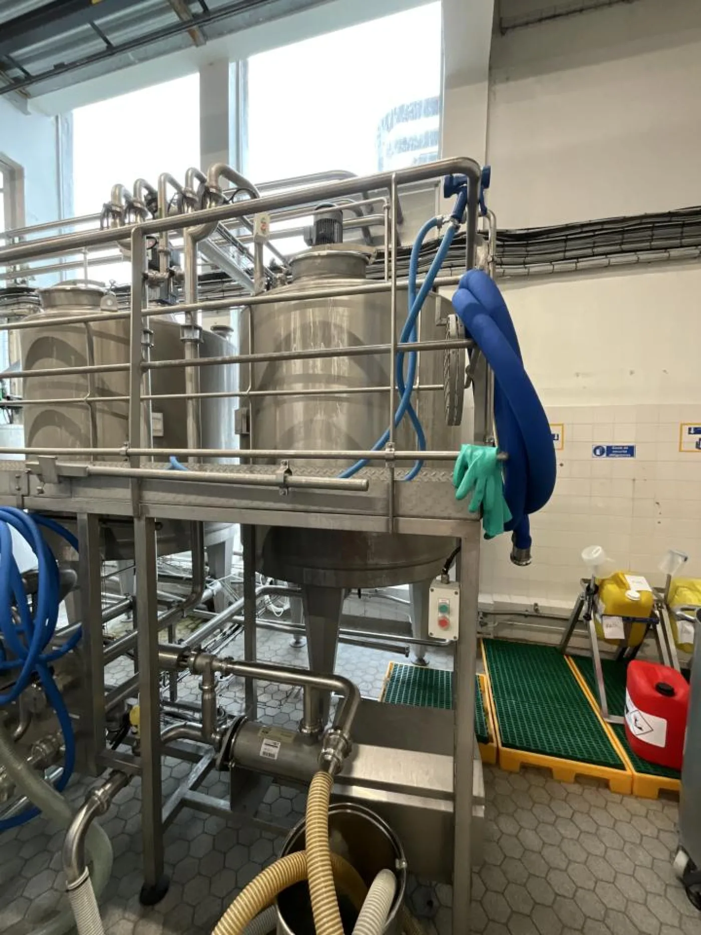 2007 Pierre Guerin Pierre Guerin 3149 Litre Stainless Steel Mixing Tank - 2