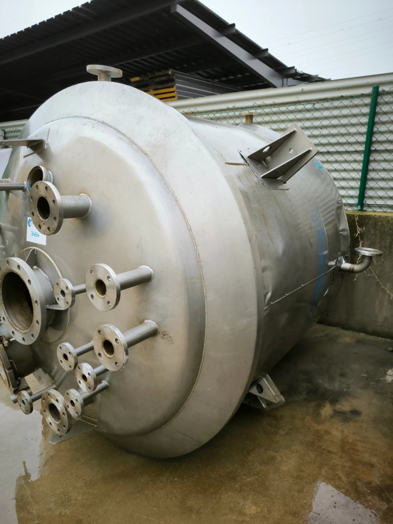 3.900 LITRES STAINLESS STEEL REACTOR WITH HALF-COIL AND HEATING SYSTEM