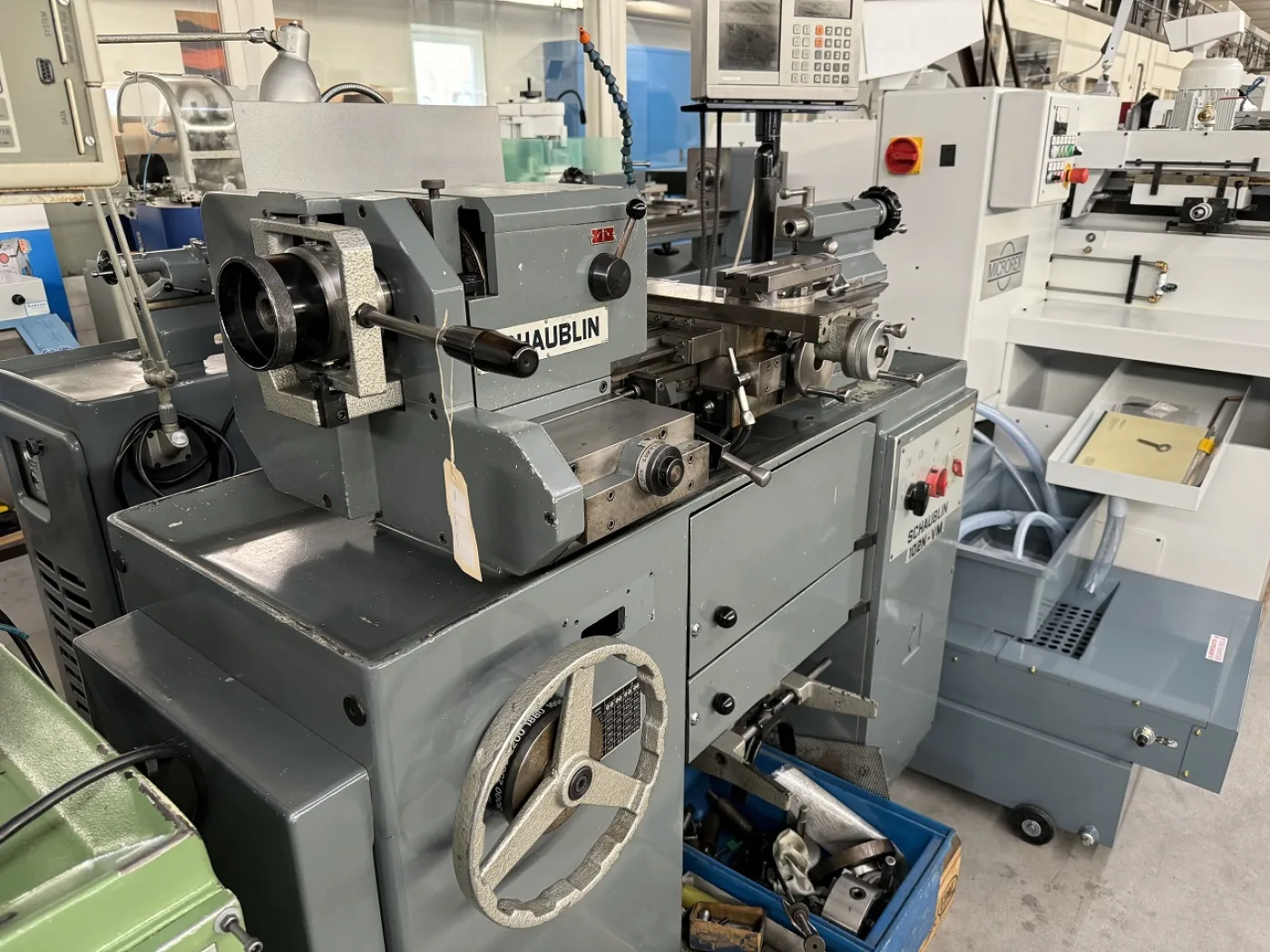 LEADSCREW LATHE “SCHAUBLIN” TYPE 102N-VM W-25 - 5