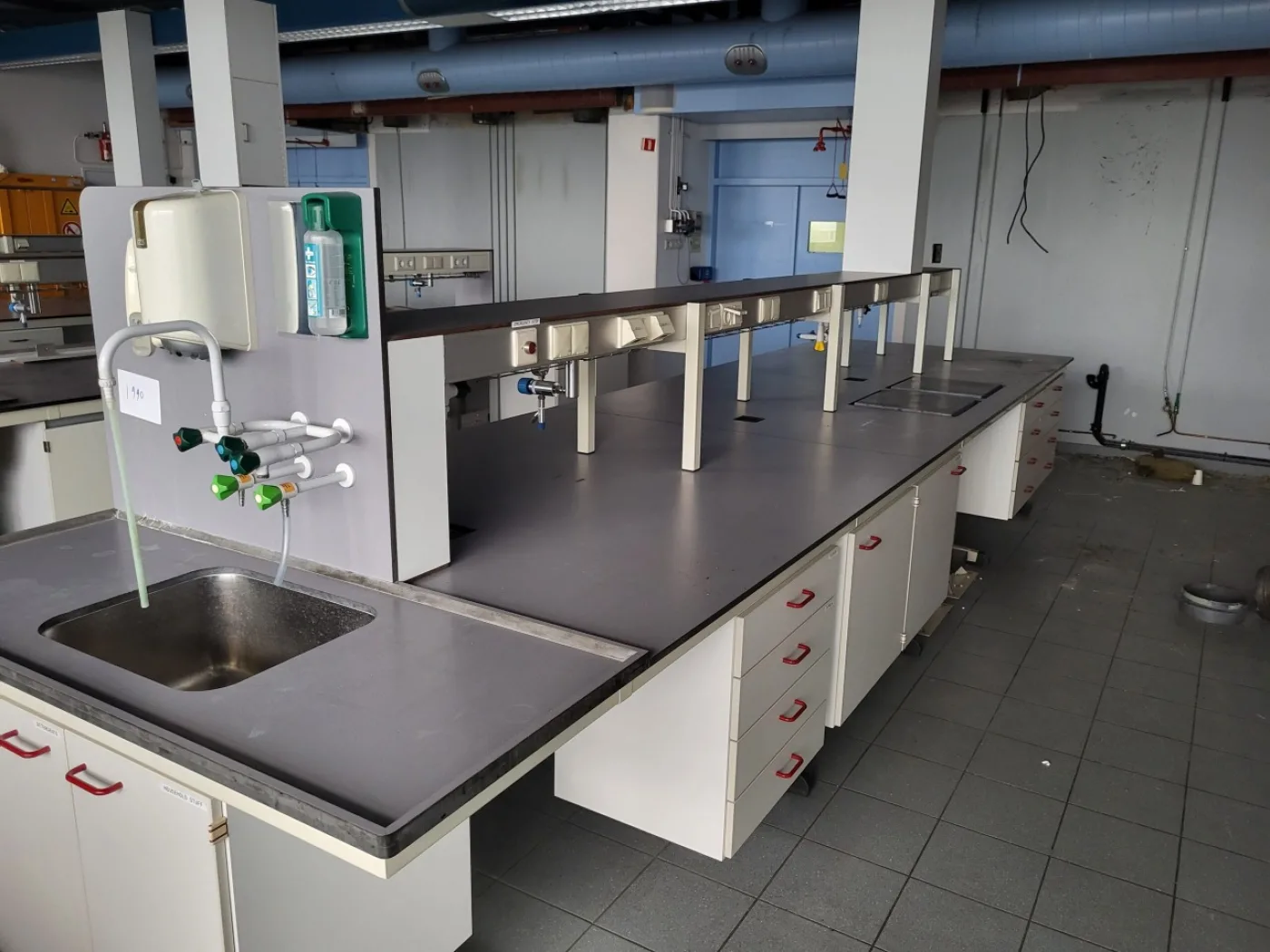 1990 - Used S+B Island Table (540 cm) - 1