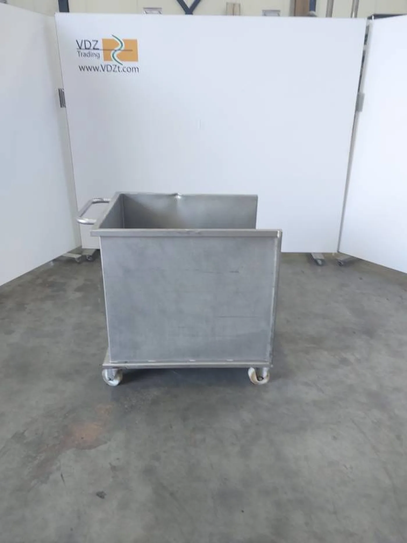 Stainless steel rolling bin - 3