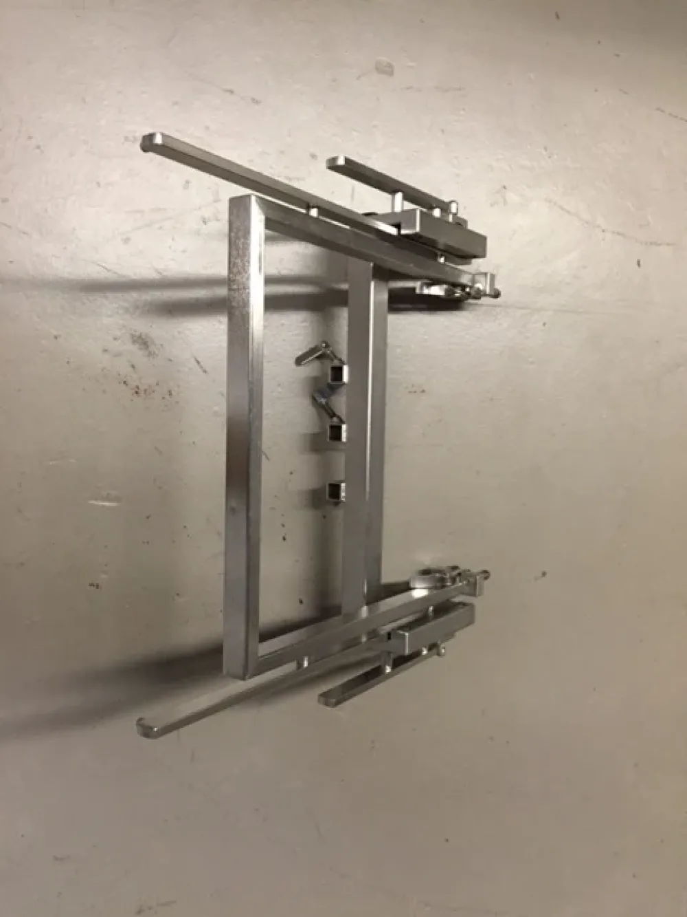 Maquet T483-3000 Holmbar mit Schlitten