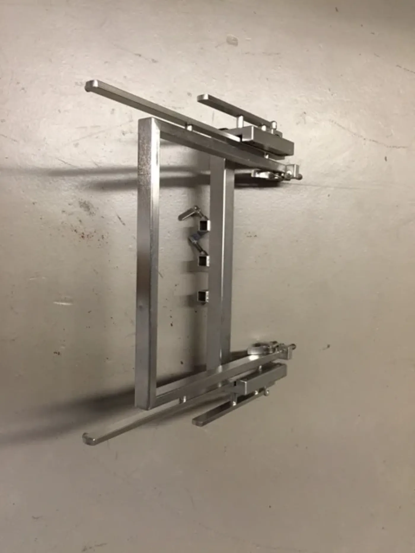 Maquet T483-3000 Holmbar mit Schlitten - 1