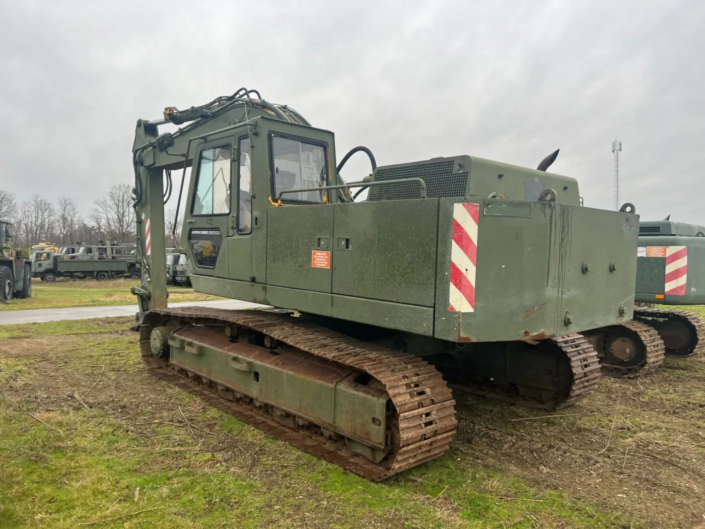 JCB JS 240 - kraan / rupsgraafmachine - 3