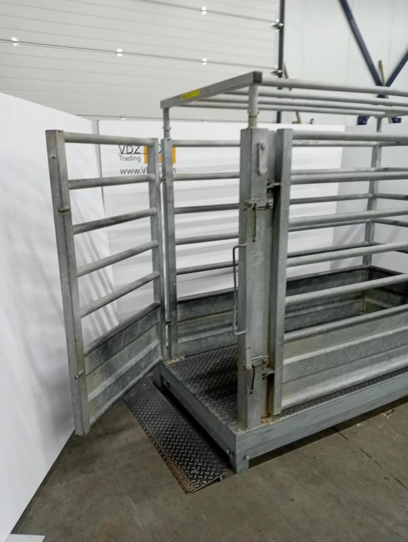 Stable Weight scale with indicator - 6