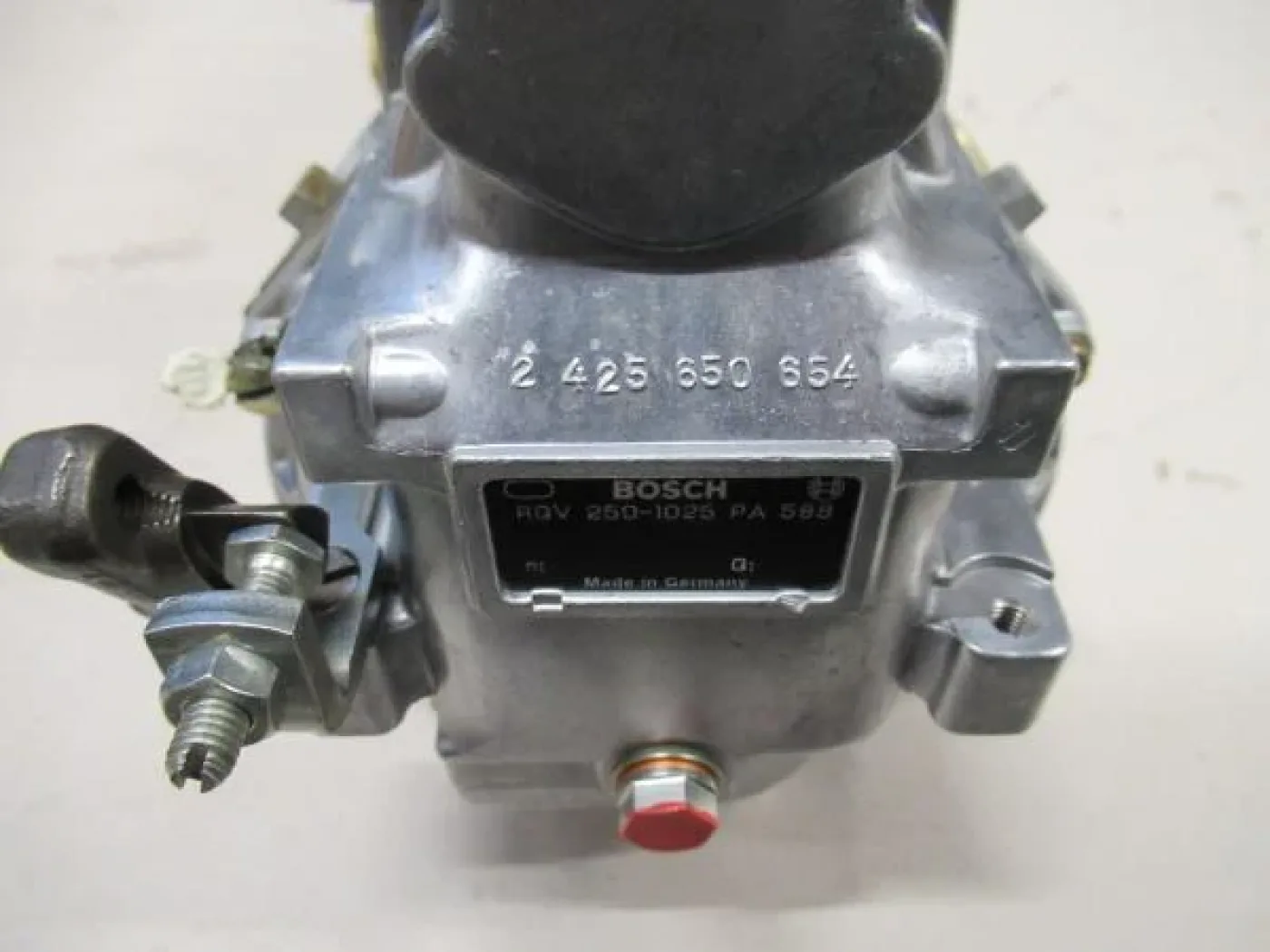 Brandstofpomp Volvo - 6
