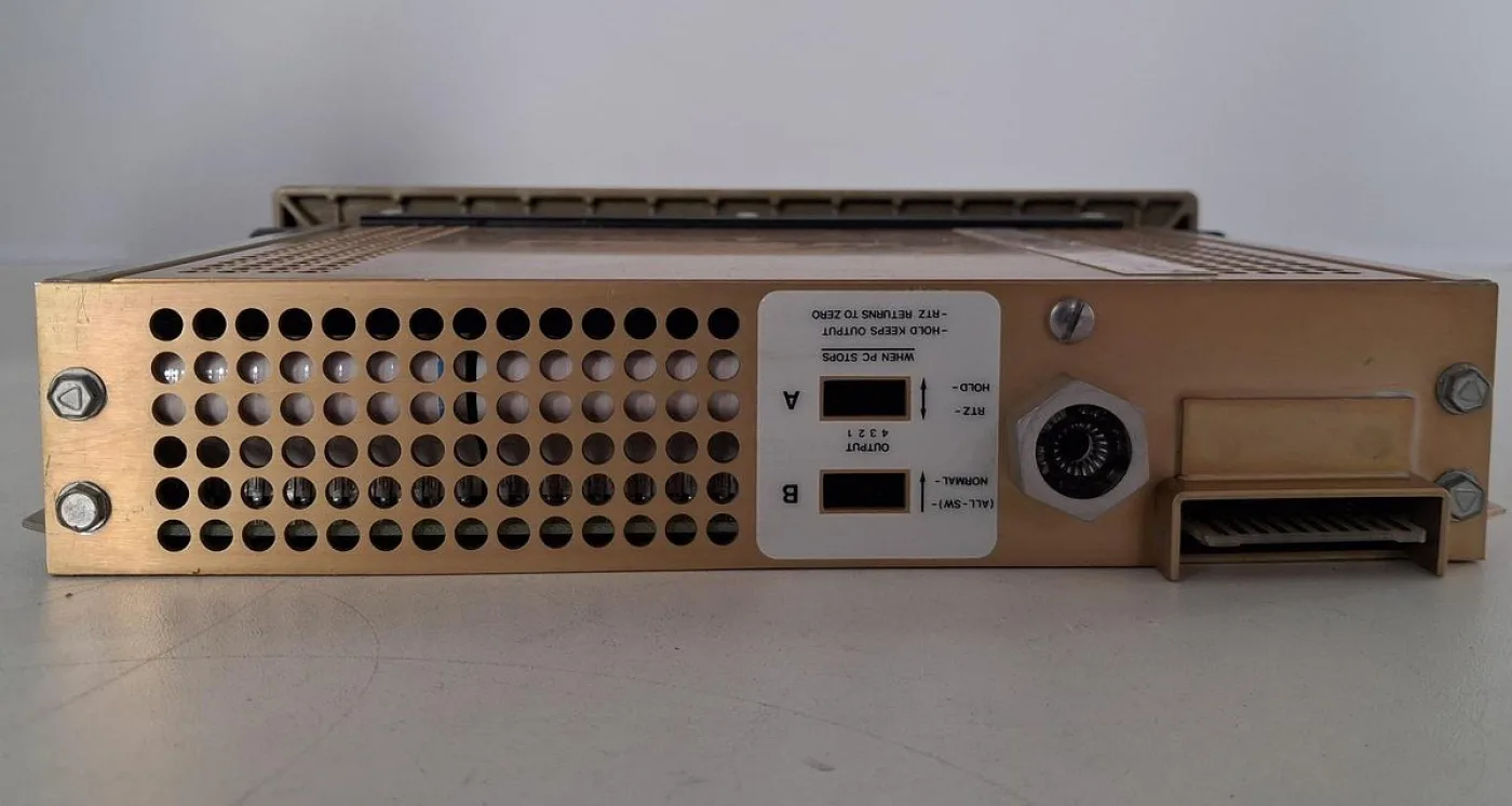 Gould AS-B872-002 Rev F PLC Module - 5