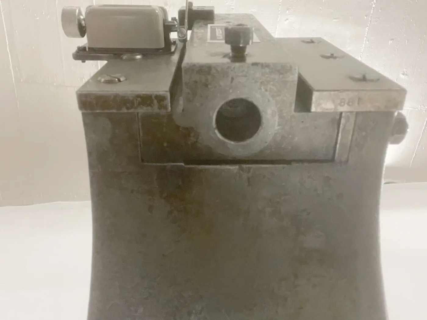 022968 - SCHAFFNER - 4