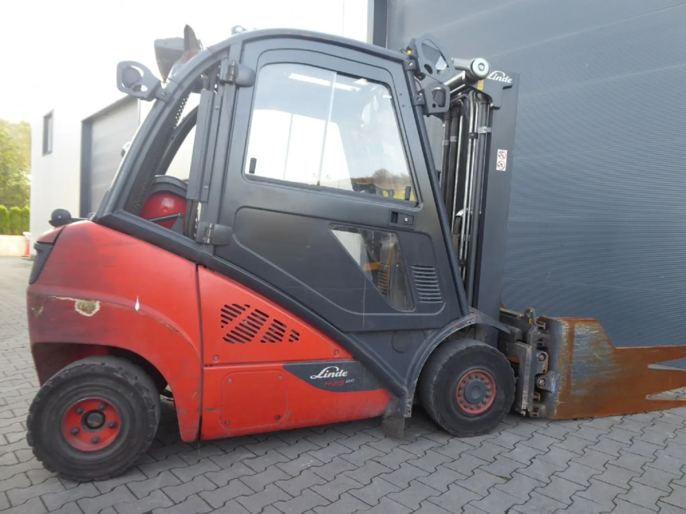 Linde H25T-02 - 5