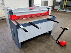 Motorische Tafelschere RGM 1303