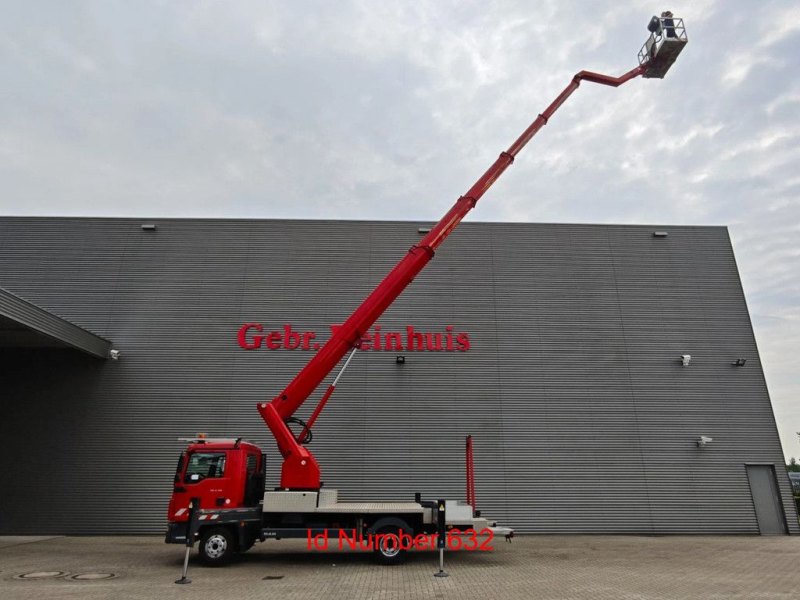 MAN TGL 8.150 4x2 Ruthmann T330