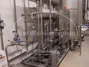 Water degassing plant