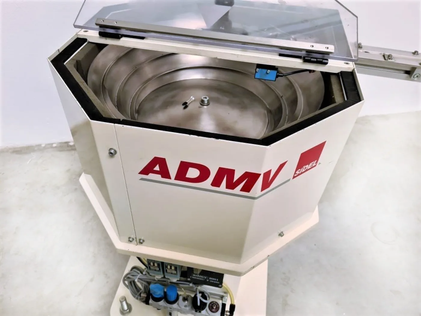 ALIMENTATORE VIBRANTE PER SPAZZOLINI – ADMV – Mod. V2M 300 - 6