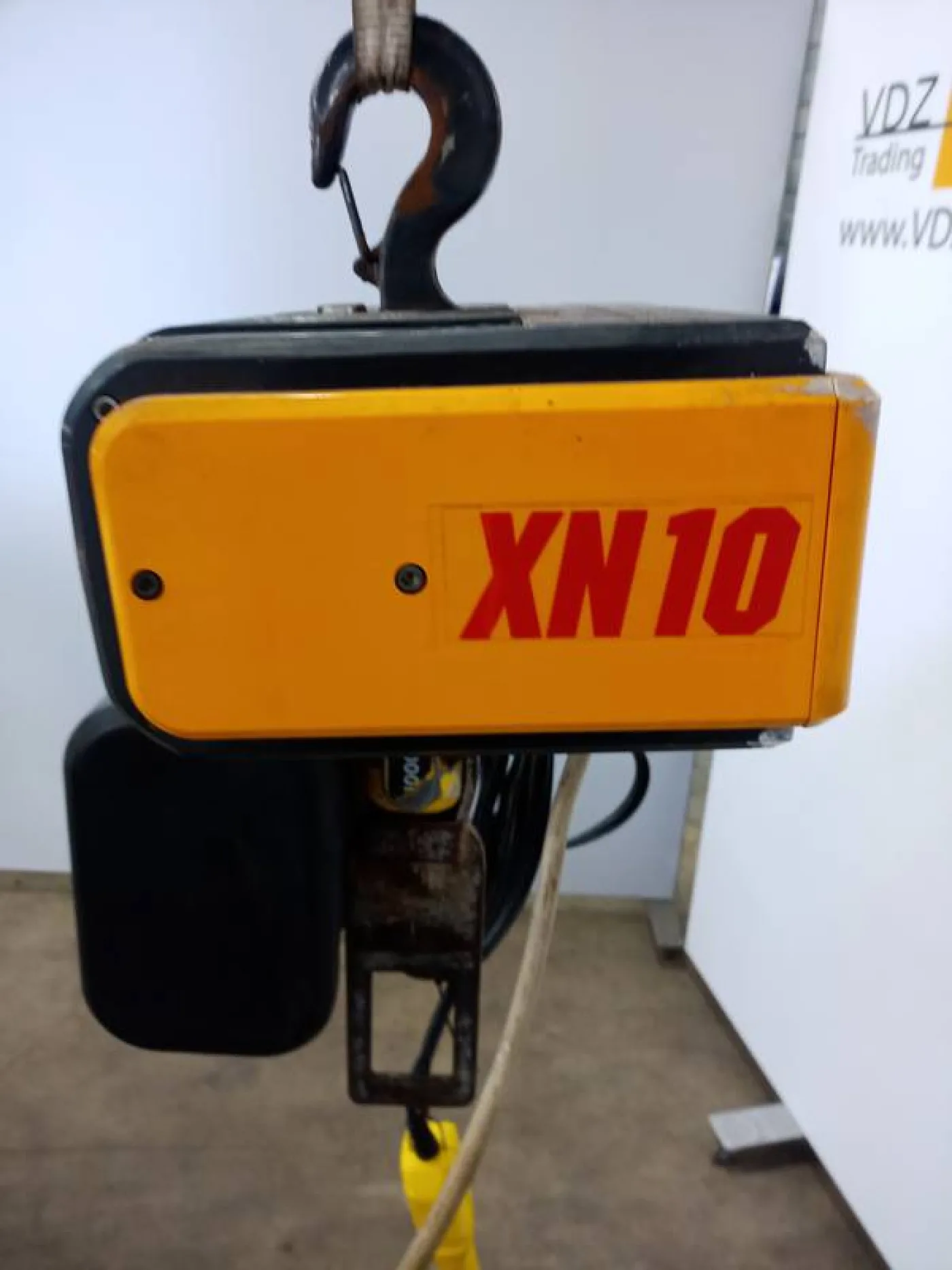 Electric chain hoist - 4