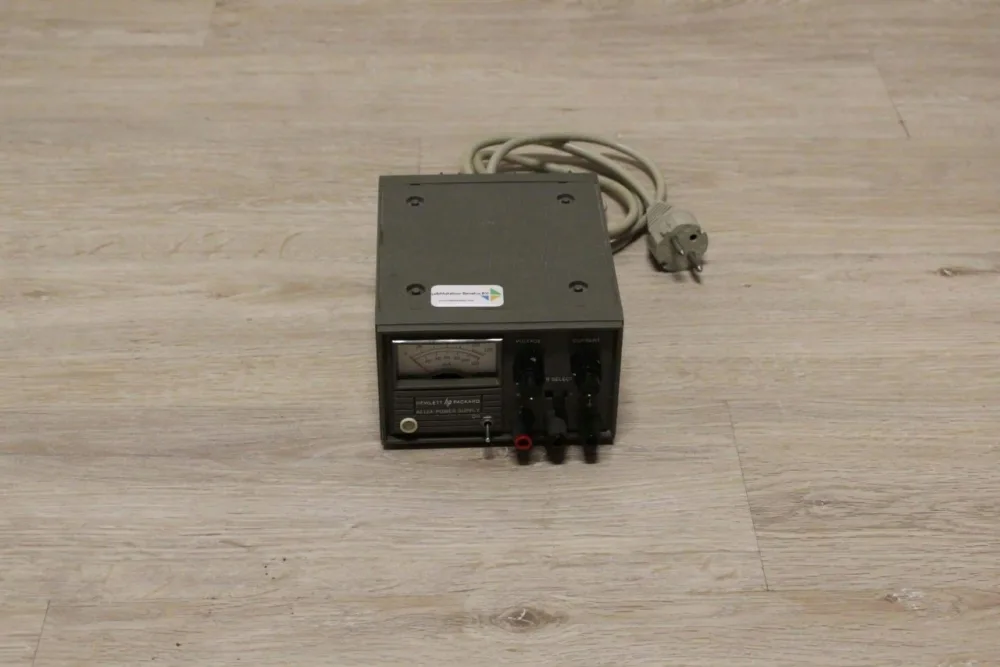 HP 6212A voeding
