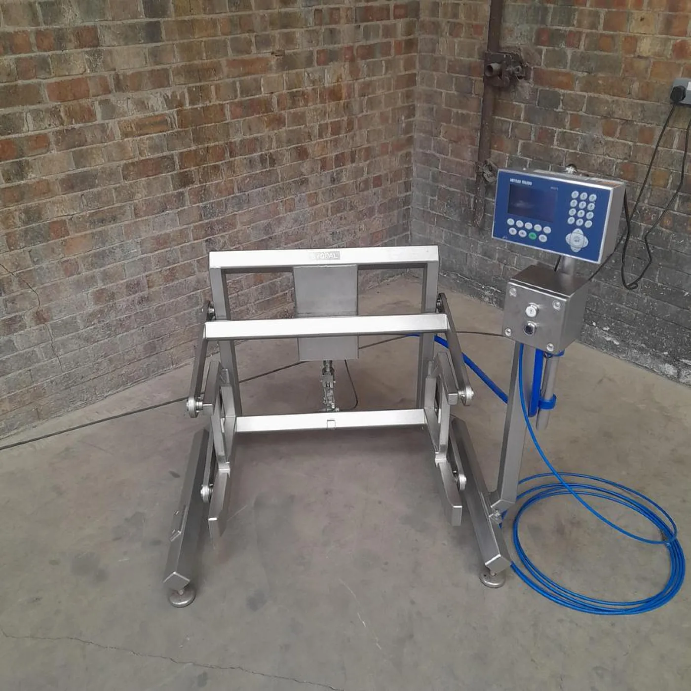 Used 2018 Syspal Tote Bin Weigher - 1