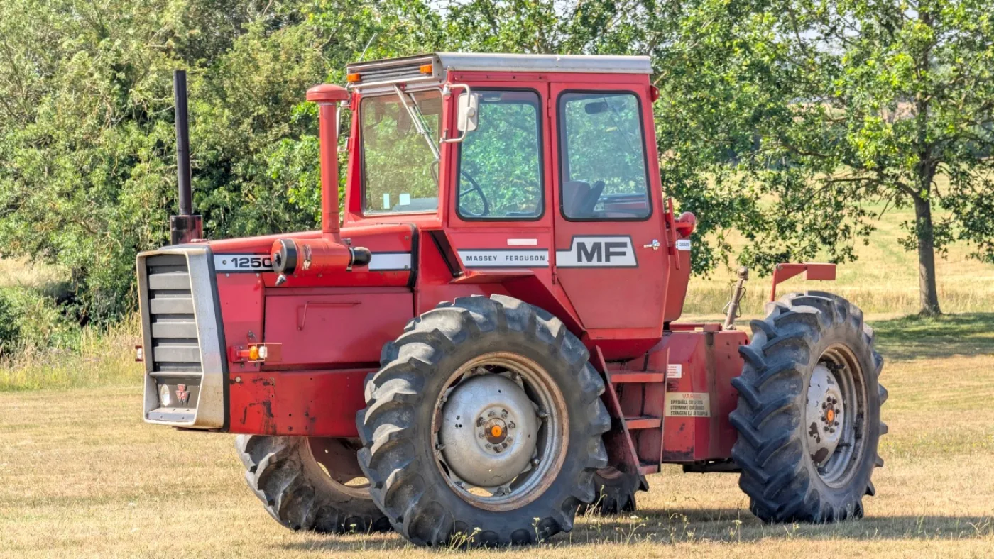 1981 Massey Ferguson 1250 - 8