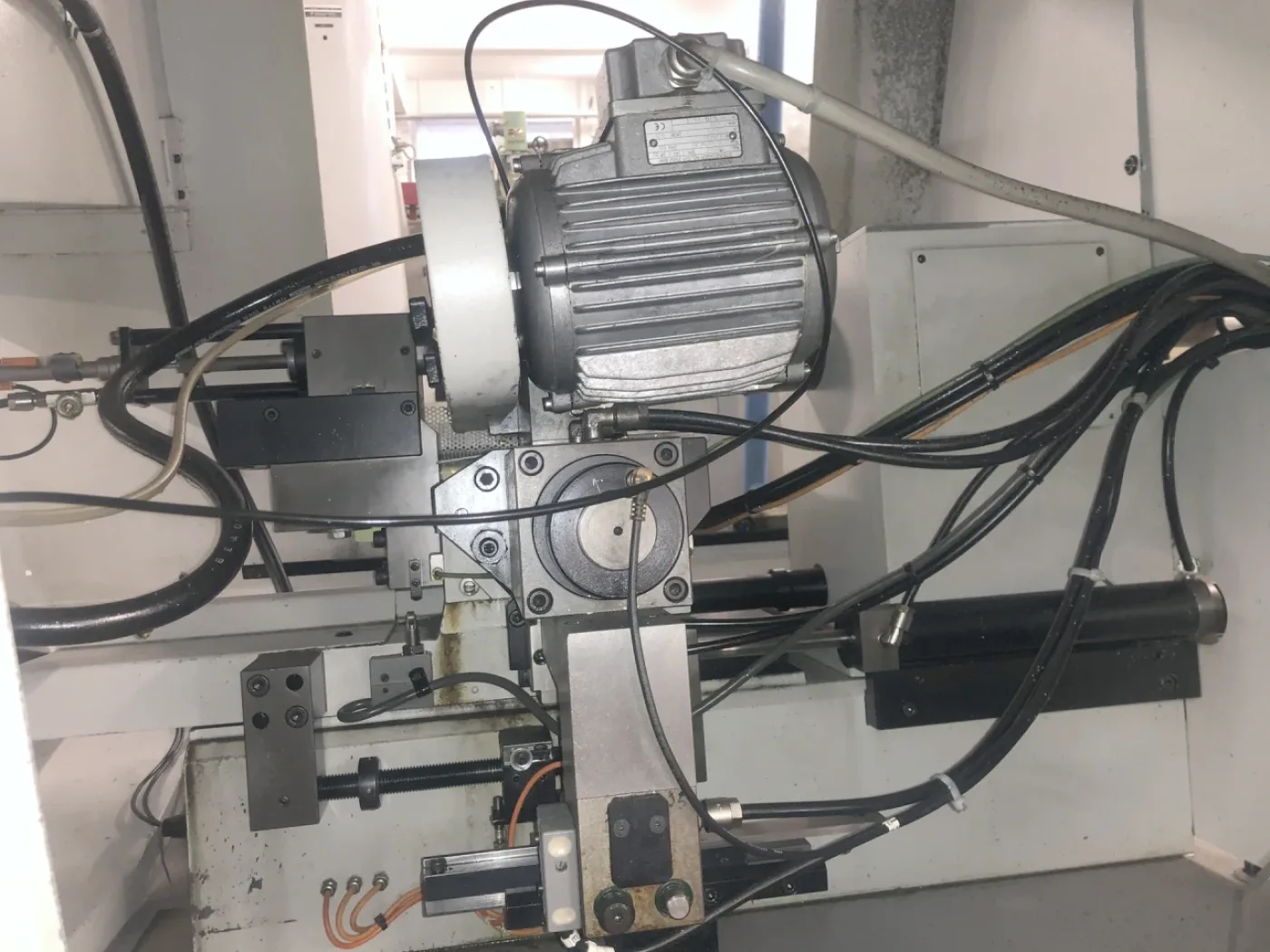 018633 - MONNIER + ZAHNER M 600 - 6