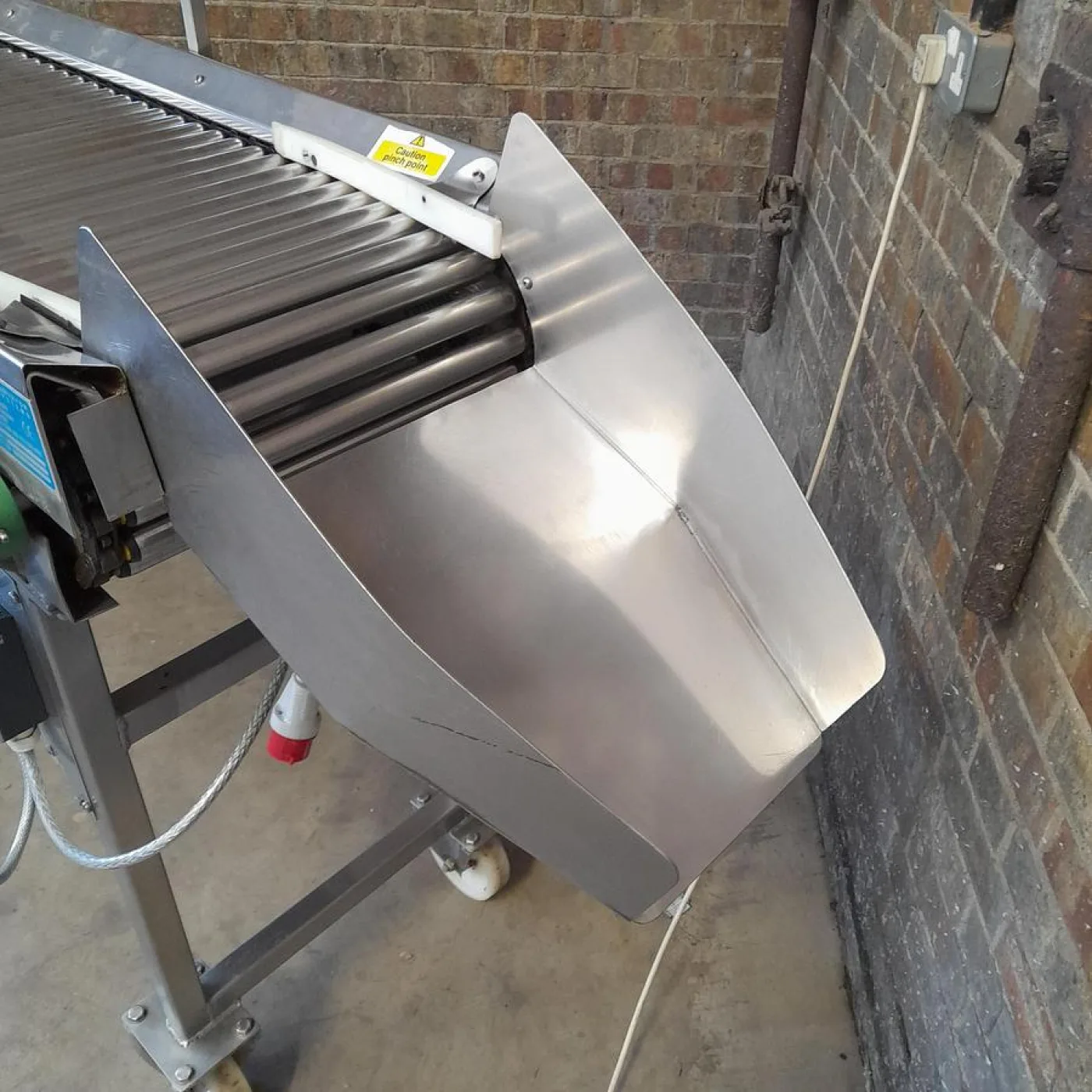 Used L.A Conveyor Systems Roller Conveyor - 4
