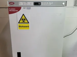 LEEC C330 Classic Incubator