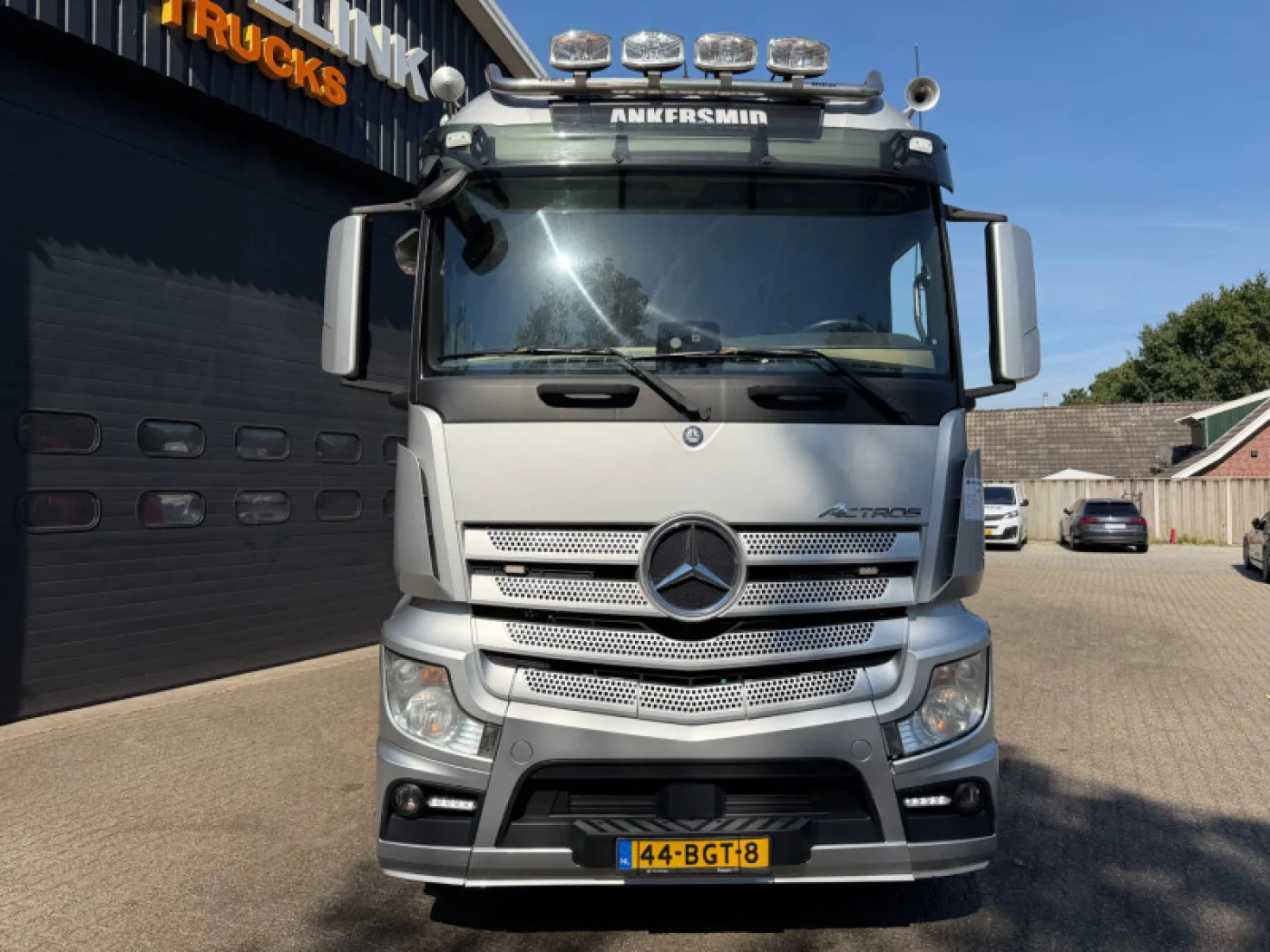 Mercedes-Benz Actros 2142 4x2 Hydraulic NL Truck - 7