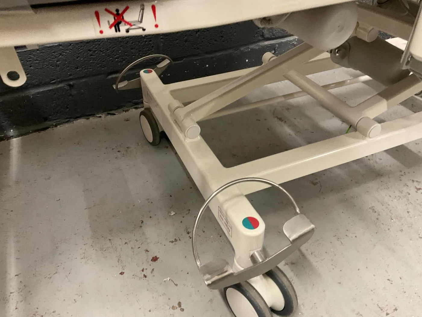 Digiterm Comfort 4B Therapy Couch - 5