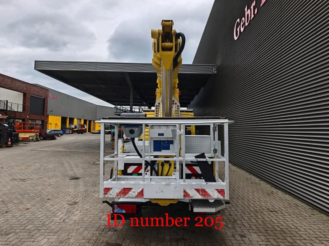 MAN TGL 8.220 4x2 Palfinger P300KS - 5