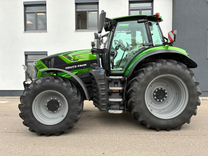 Schlepper Deutz-Fahr Agrotron 6230 TTV Warrior